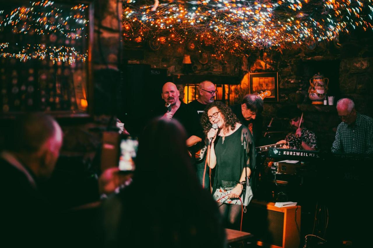 אינוורארי The George Hotel מראה חיצוני תמונה
